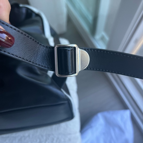 Givenchy graffiti backpack - Picture 11 of 14